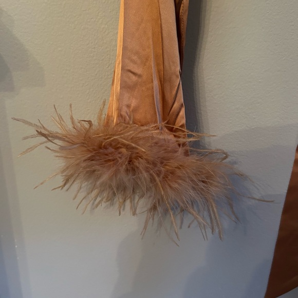 REVOLVE orange crop top - Picture 4 of 8